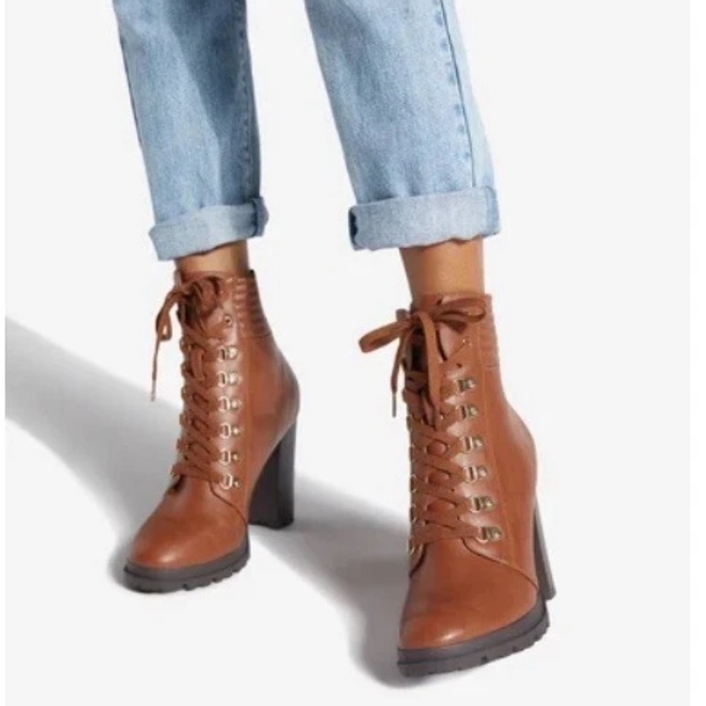 Shoe Dazzle Shandee Lace-Up Ankle Boots Brown High Block Heel Booties NWOB